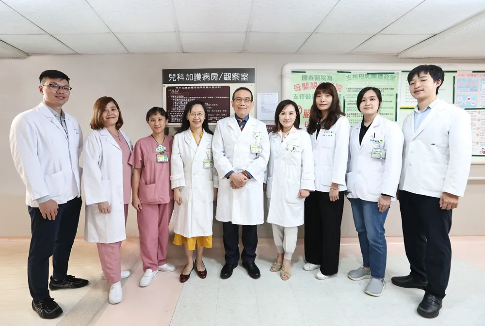 國泰綜合醫院重症新生兒外接團隊